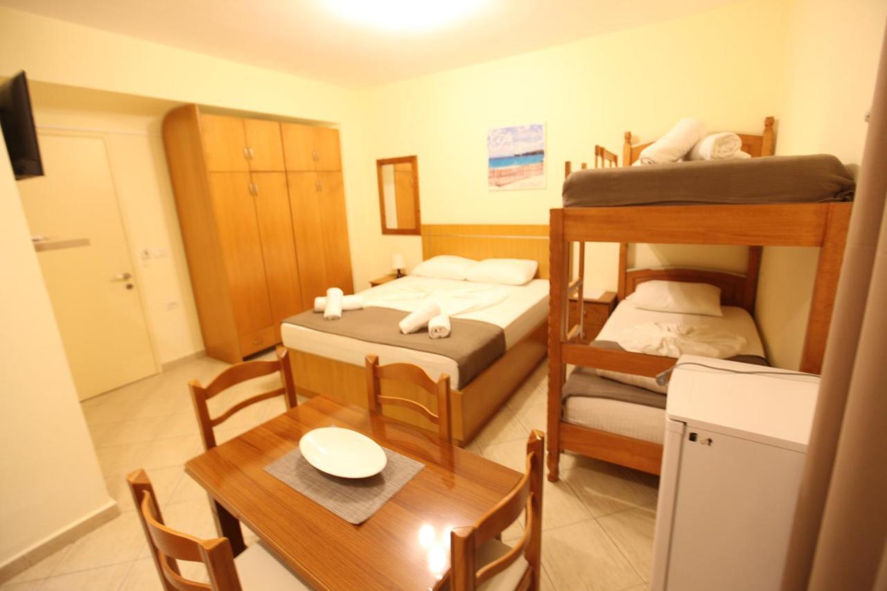 Hotel Prishtina Sarandë 외부 사진