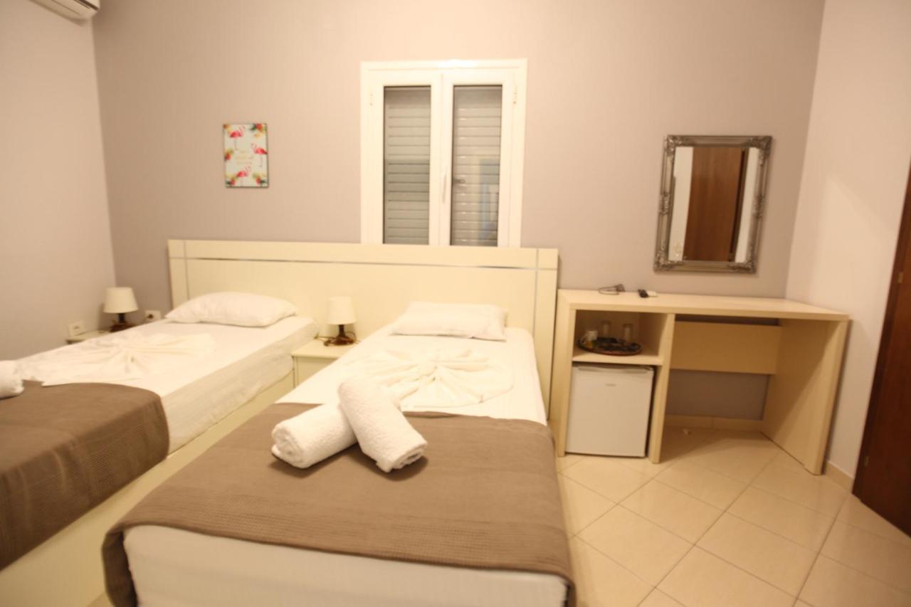 Hotel Prishtina Sarandë 외부 사진