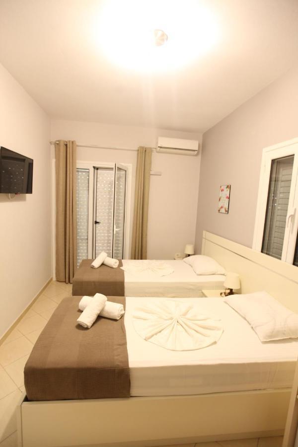 Hotel Prishtina Sarandë 외부 사진