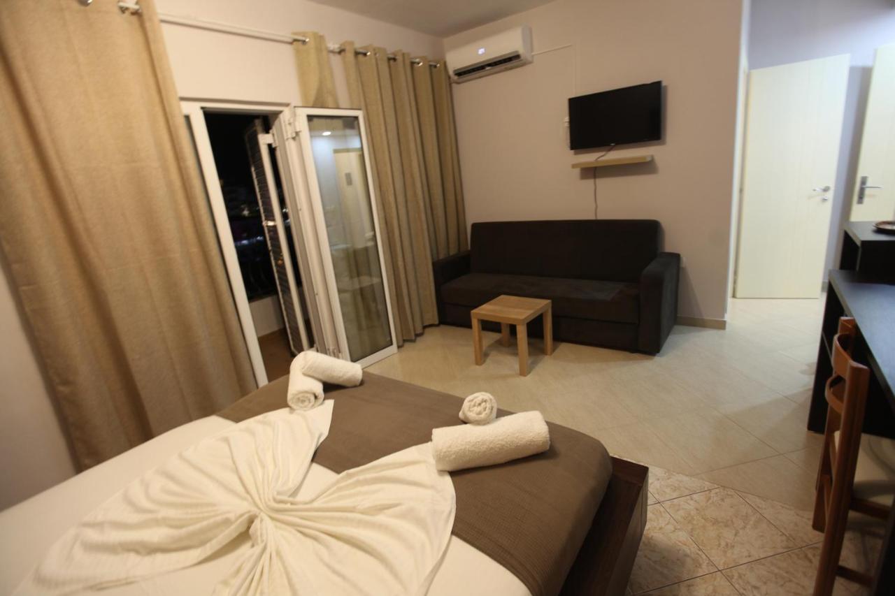 Hotel Prishtina Sarandë 외부 사진
