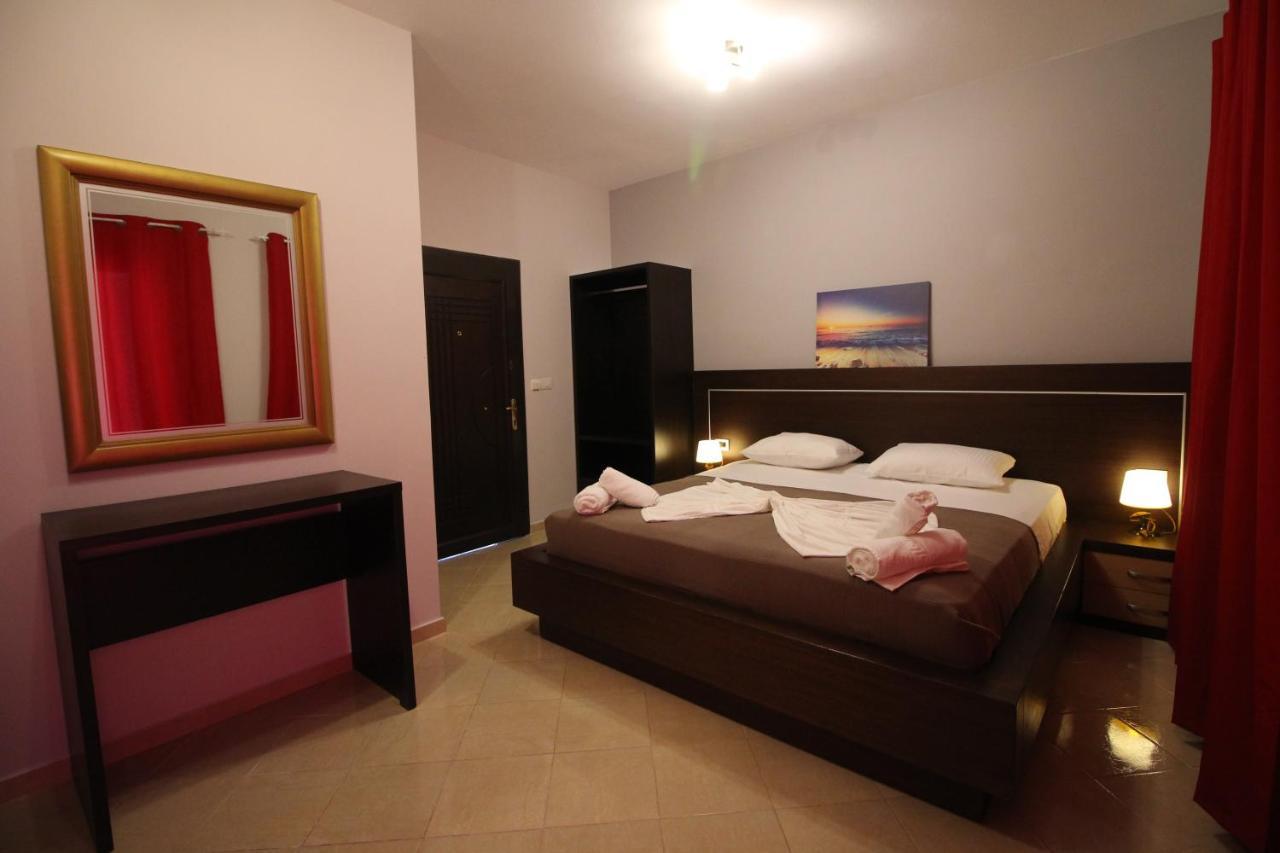 Hotel Prishtina Sarandë 외부 사진