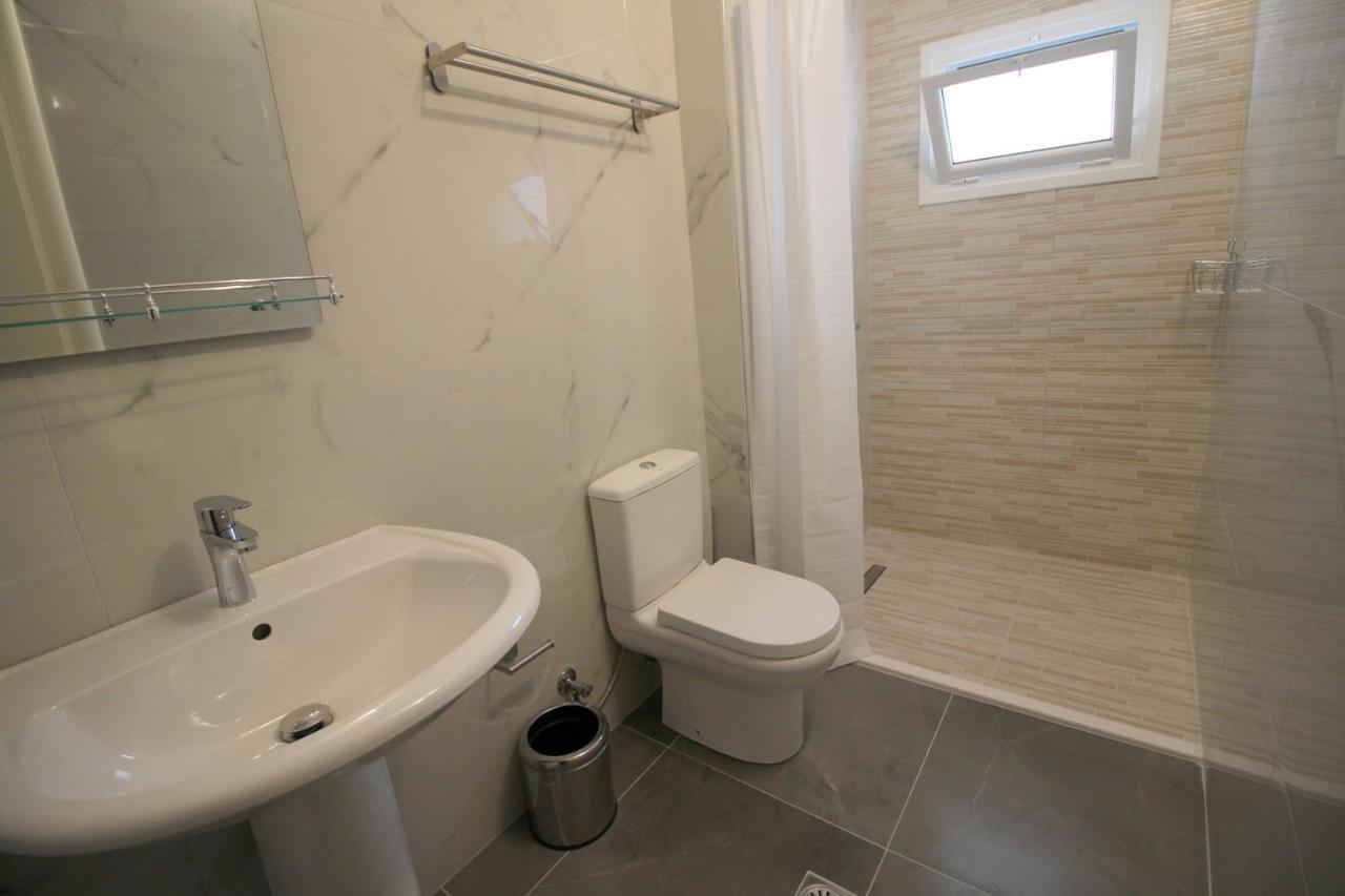 Hotel Prishtina Sarandë 외부 사진
