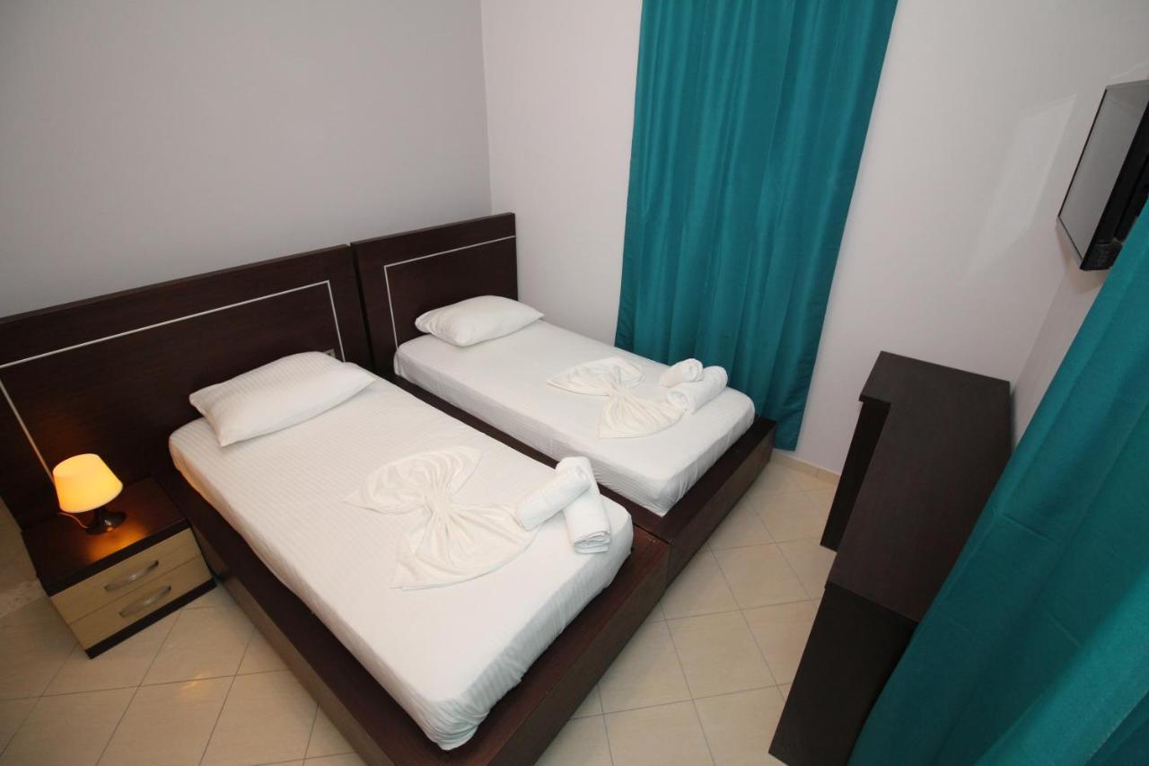 Hotel Prishtina Sarandë 외부 사진