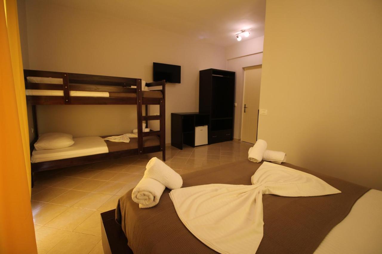 Hotel Prishtina Sarandë 외부 사진